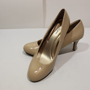 Comfort Plus Predictions Women's Heels Size 9.5